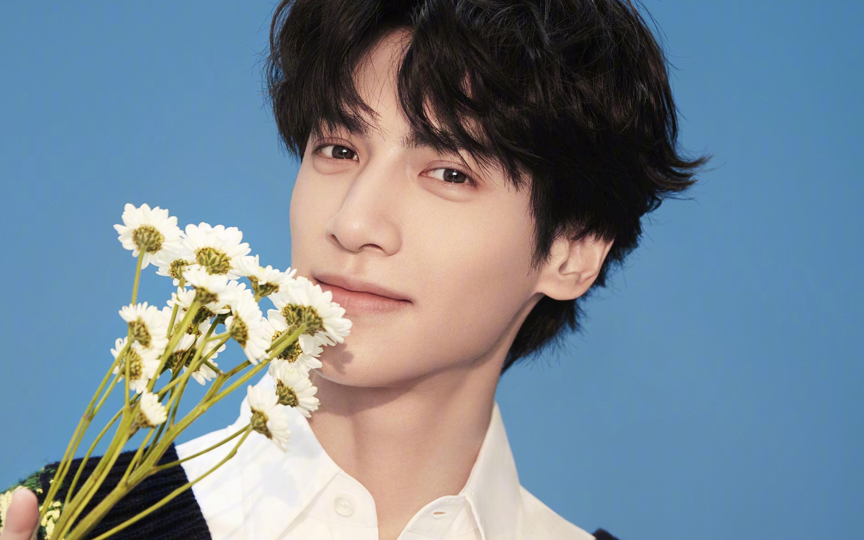 钢铁骑士对阵星空独行侠,武切维奇证明舞台越大光芒越盛