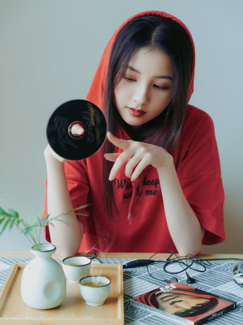 唯一性的双重镜像，当库尔图瓦筑起叹息之墙，亚特兰大在瑞典奏响进攻狂想曲