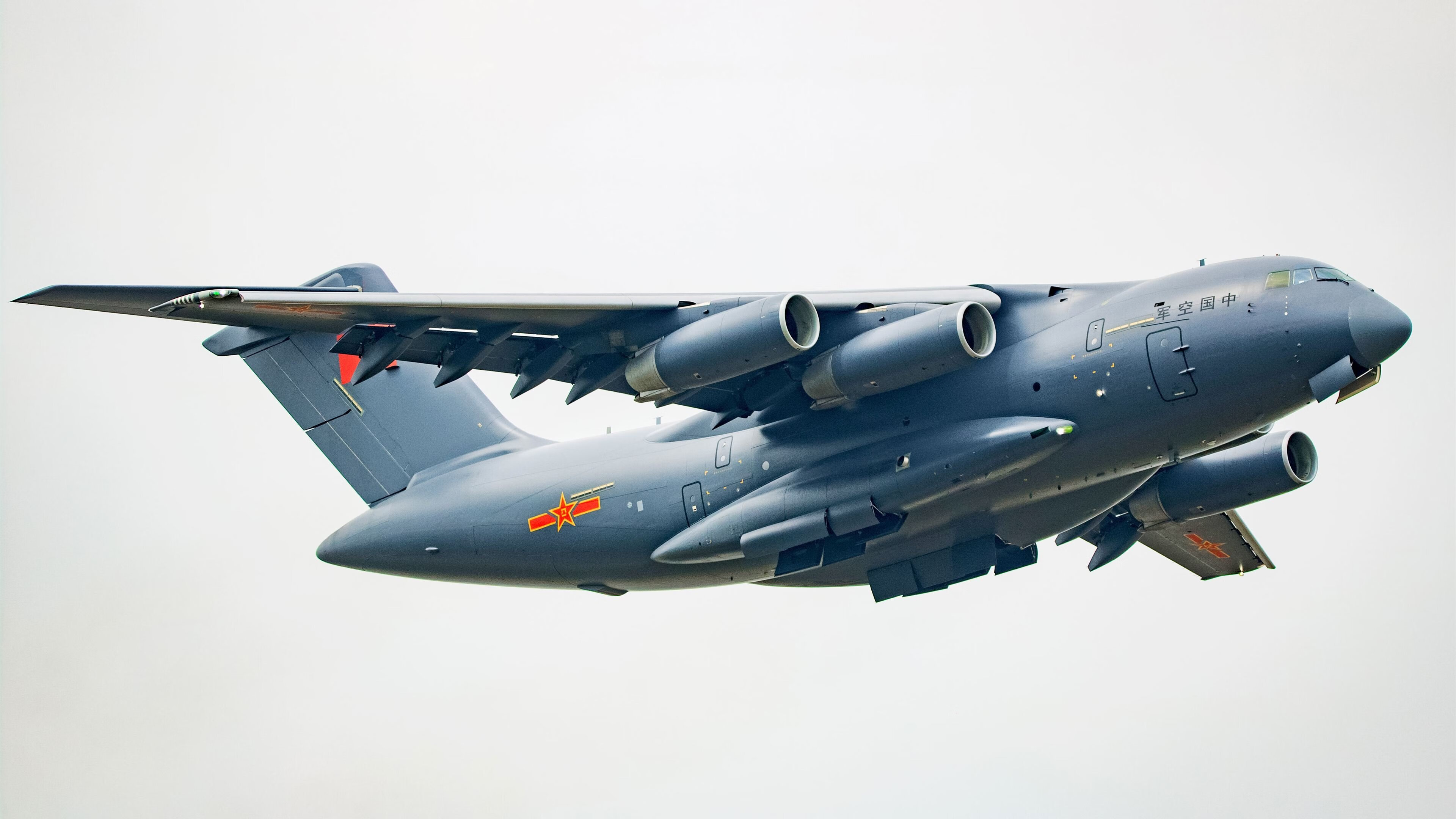 足球的远征，当巴西的手术刀切开委内瑞拉的铁幕